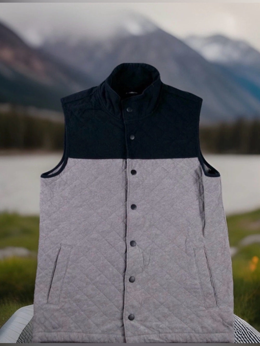 Croft & Barrow Quilted Vest XXL Black Gray Snap Front Lightweight NWOT